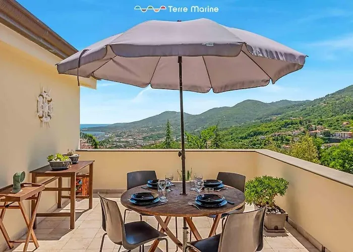 Reborn House, Terremarine Lägenhet La Spezia